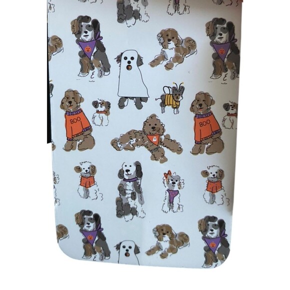 So Cute It’s Scary Halloween Plush Throw 50x70 Dogs Ghost Bee Boo Blanket New - Picture 6 of 6